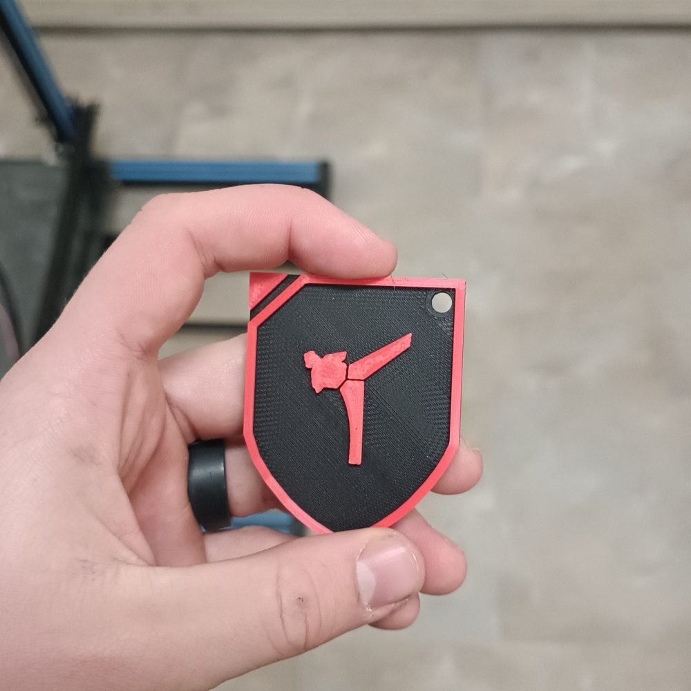 Falcon_keychain